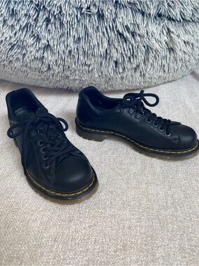 Dr. Martens Black Leather Monkey Shoes Lace To Toe Low Tops Size 10